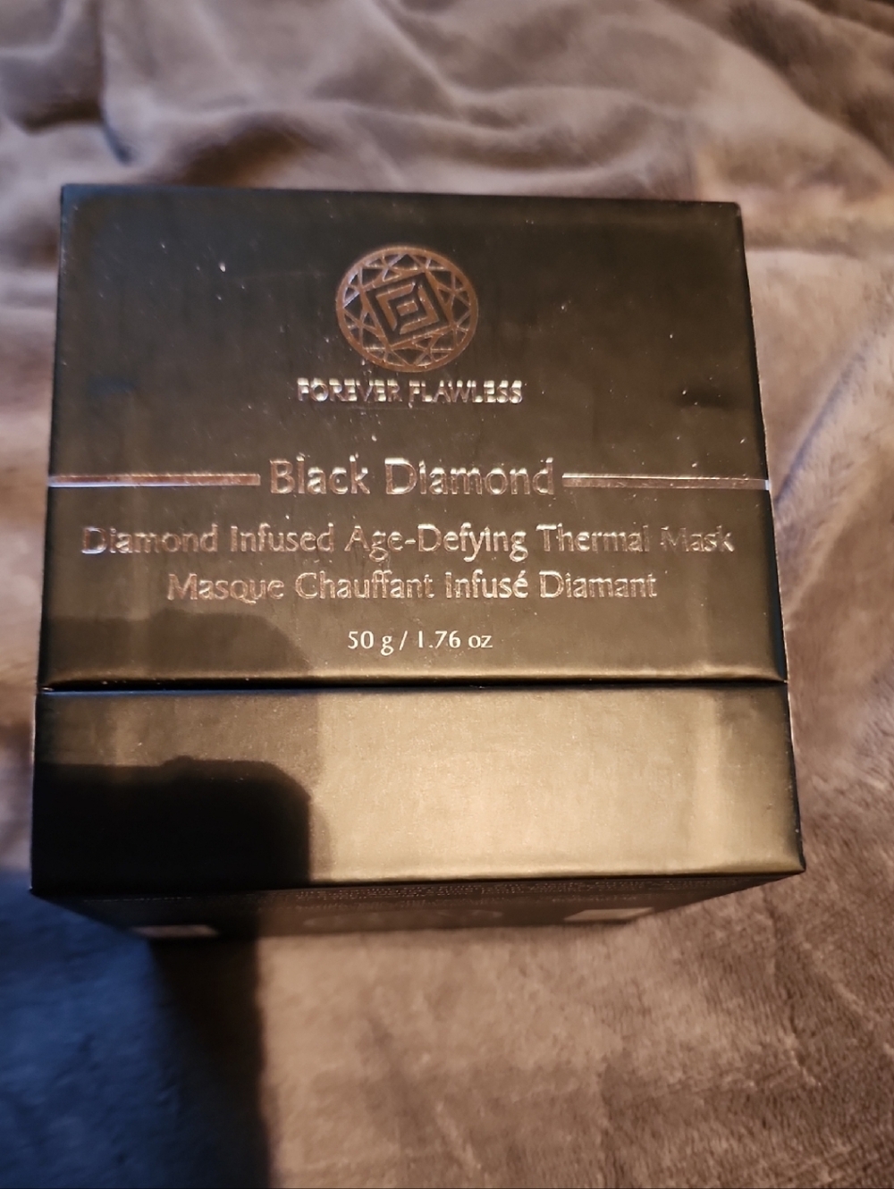 Forever Flawless Black Diamond Thermal Mask